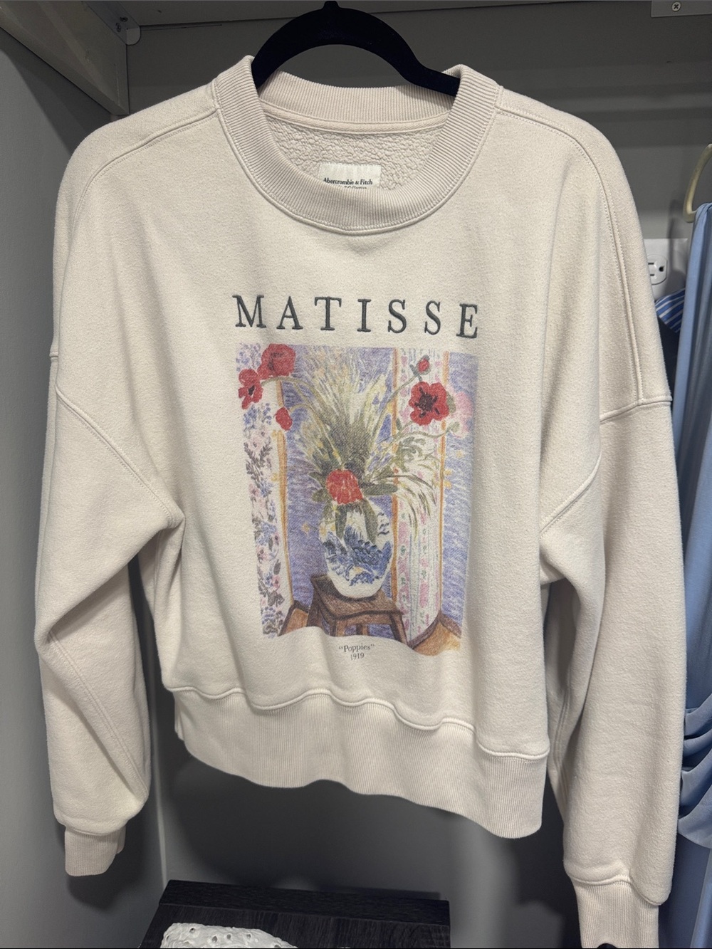 Abercrombie & Fitch Matisse Poppies Cream Crewneck Sweatshirt - Size Medium